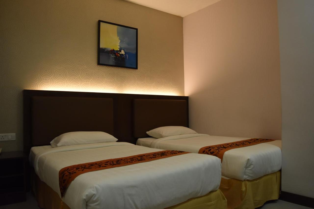 Sunrise Hotel Petaling Jaya Exteriör bild